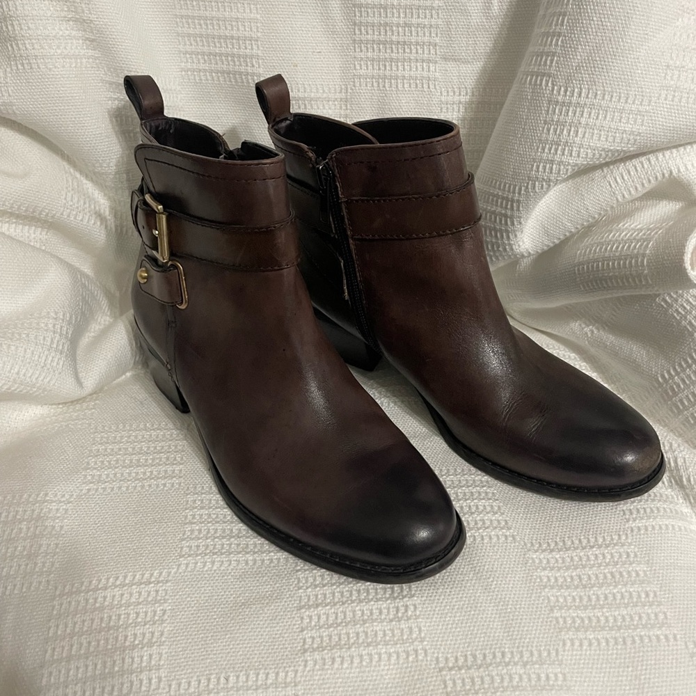 ARTURO CHIANG BRYSON BROWN LEATHER HEELED ANKLE BOOTIES SIZE 7M